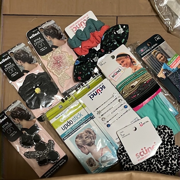 NWT 30 random hair accessories bundle - Picture 4 of 5
